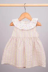 Haut à volants carreaux