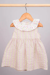 Haut à volants carreaux