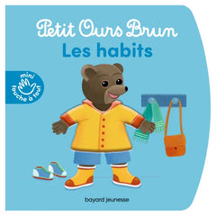Petit ours brun mini touche à tout