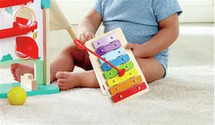 Manoir mélodique avec parcours à billes