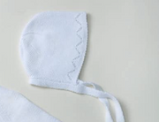 Bonnet blanc en tricot
