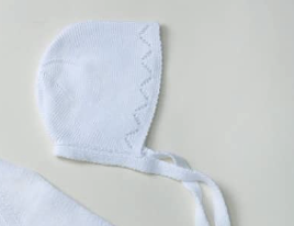 Bonnet blanc en tricot
